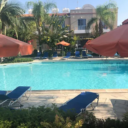 Σπίτι διακοπών Exceptional Townhouse Πάφος