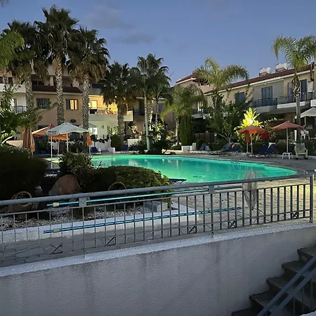 Σπίτι διακοπών Exceptional Townhouse Πάφος