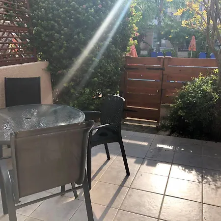 Exceptional Townhouse בית נופש Paphos